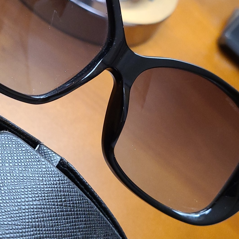 Prada Oversized Black Sunglasses - Picture 7 of 11